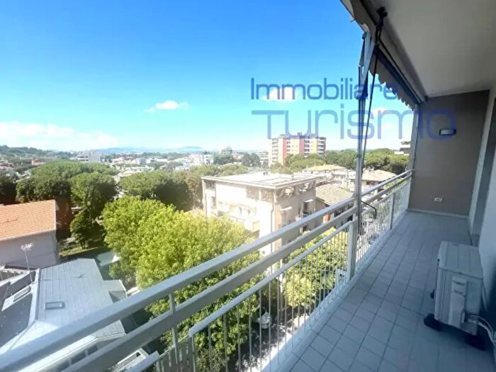 Appartamento con 6 locali in vendita in Viale Armando Diaz, Riccione