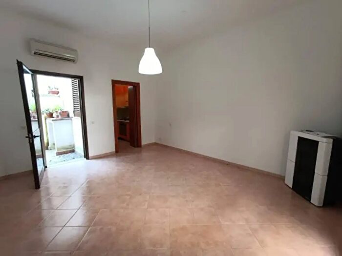 Appartamento trilocale in affitto in Via Novembre, Melendugno