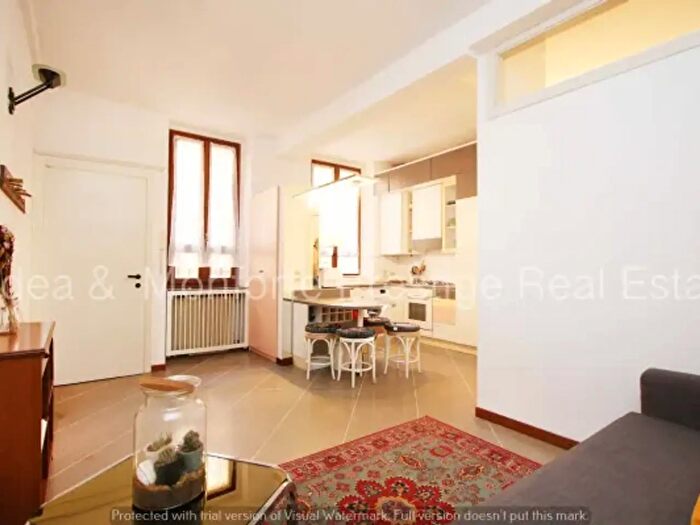 Appartamento bilocale in vendita in Via Medici, Milano