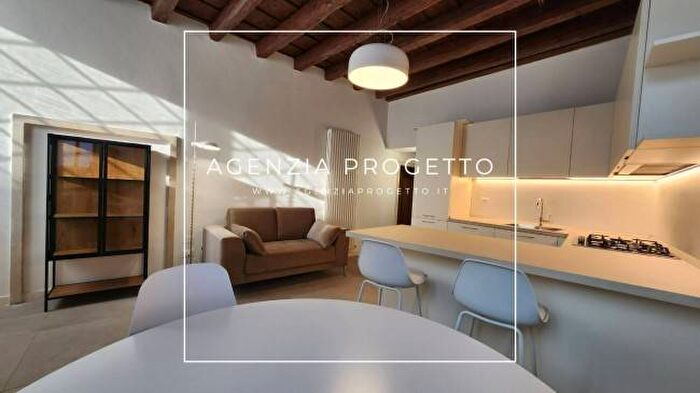 Appartamento bilocale in affitto in Contra' delle Canove, Centro Storico, Vicenza