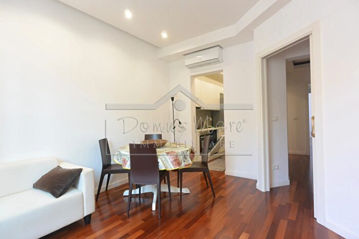 Appartamento con 5 locali in affitto in Via Agostino Monti, Savona