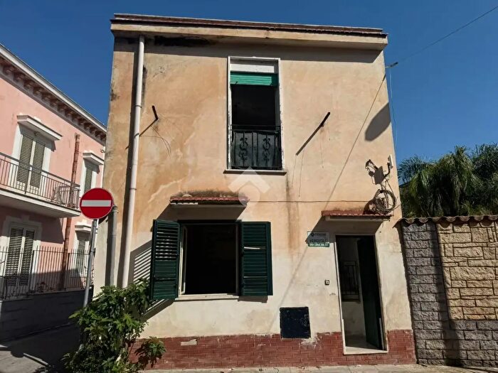 Appartamento bilocale in vendita in Via Altarello, Palermo