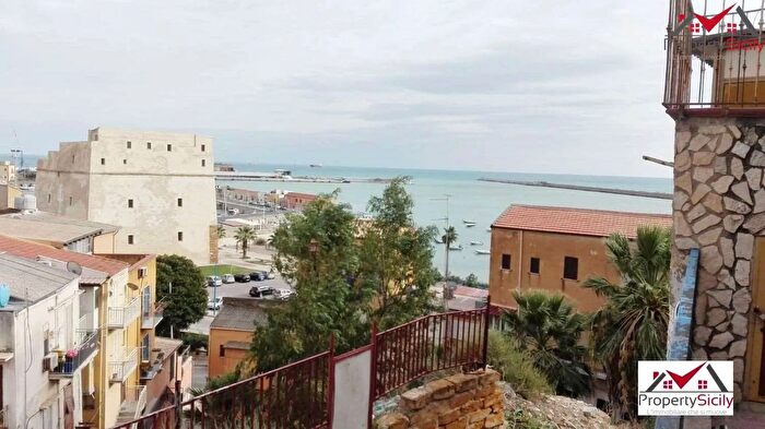 Appartamento trilocale in vendita in Vittoria, Porto Empedocle