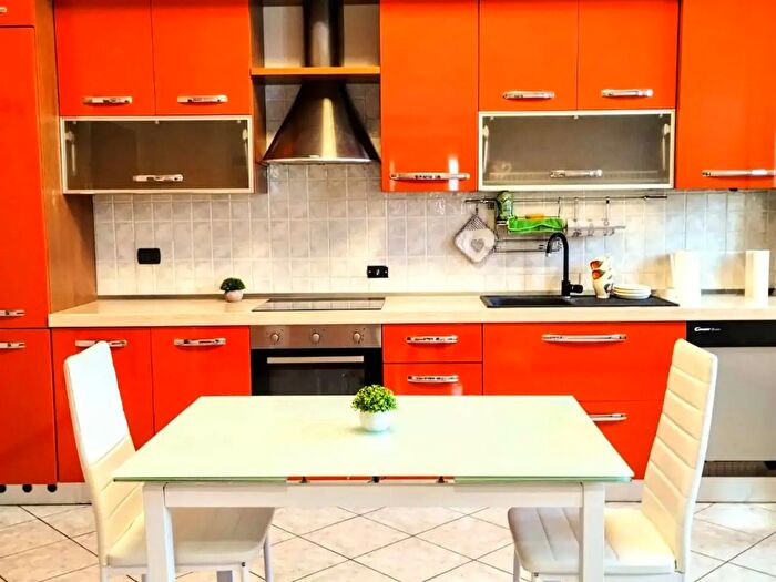 Appartamento monolocale in affitto in Via Padova, Milano