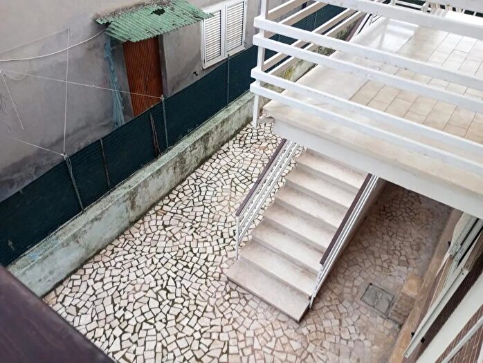 Casa con 5 locali in vendita in Minturno