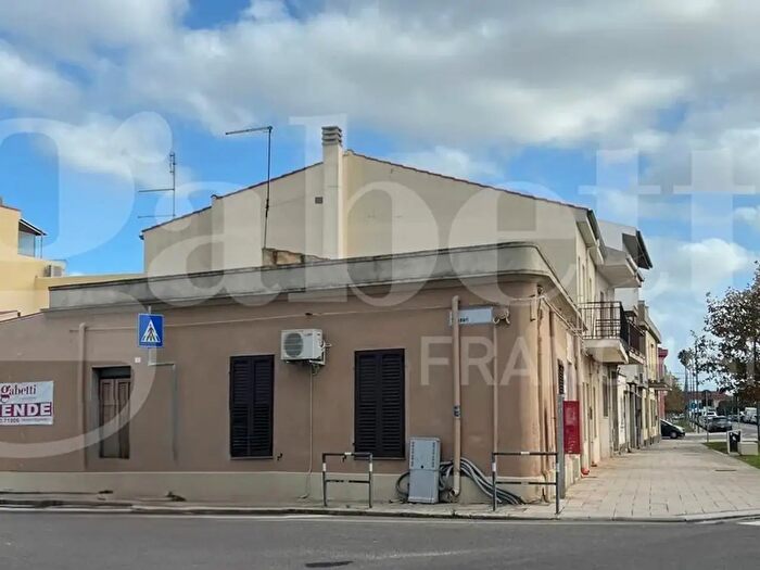 Casa quadrilocale in vendita in Via Sassari, Oristano