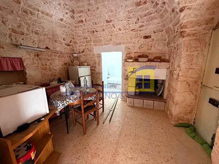 Casa bilocale in vendita in Contrada Montecaruso, Ostuni