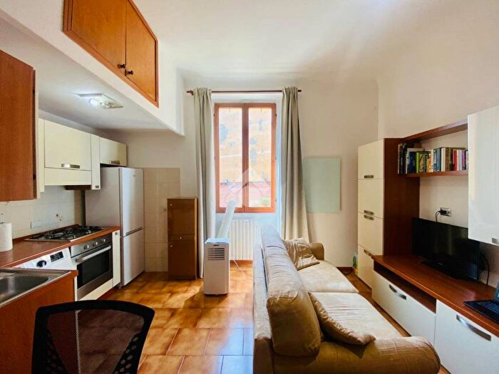 Appartamento monolocale in affitto in Via Giuseppe Meda, Ascanio Sforza, Milano