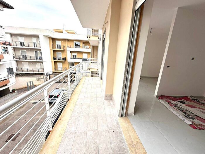 Appartamento trilocale in affitto in Via Colonne, Colonne San Vito, Giugliano in Campania