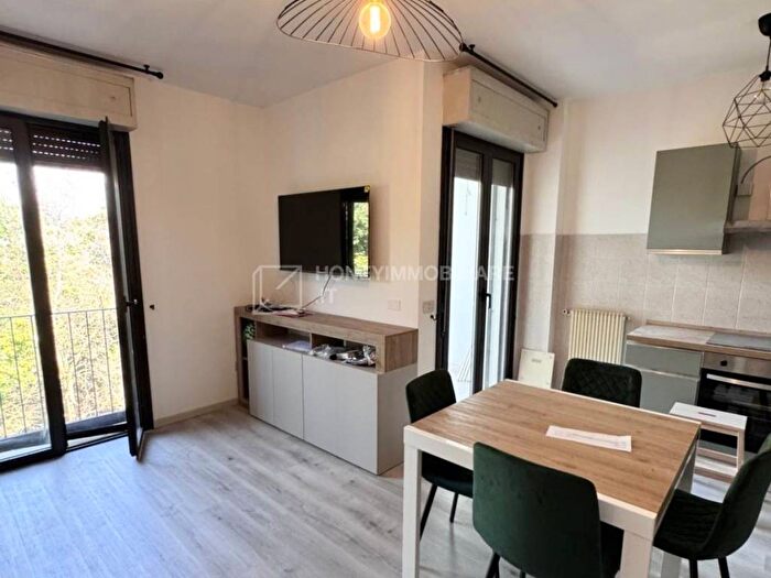 Casa trilocale in affitto in Via Giovanni Pascoli, Centro, Salsomaggiore Terme