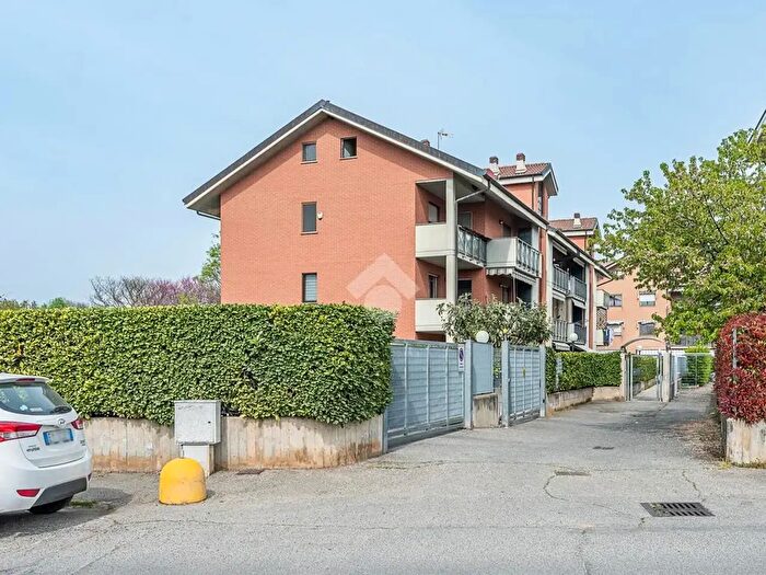 Appartamento trilocale in vendita in Via San Pancrazio, Druento