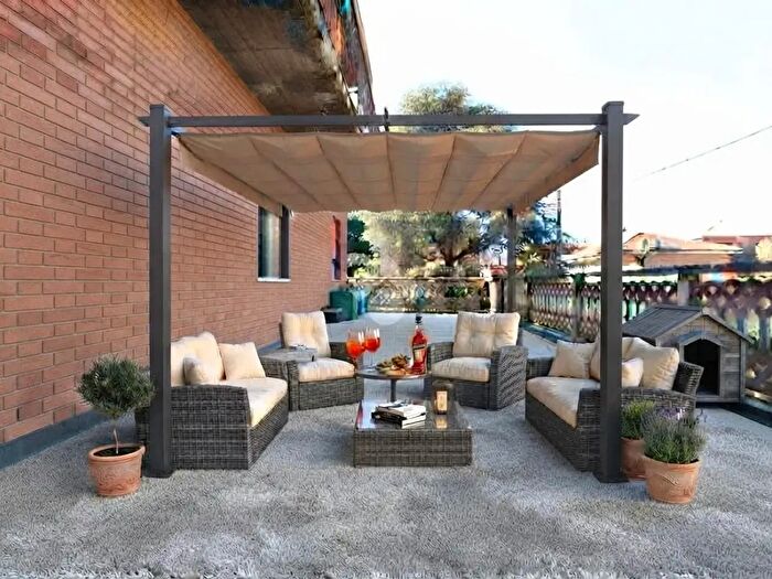 Appartamento quadrilocale in vendita in Via Michelangelo Buonarroti, Casalgrande