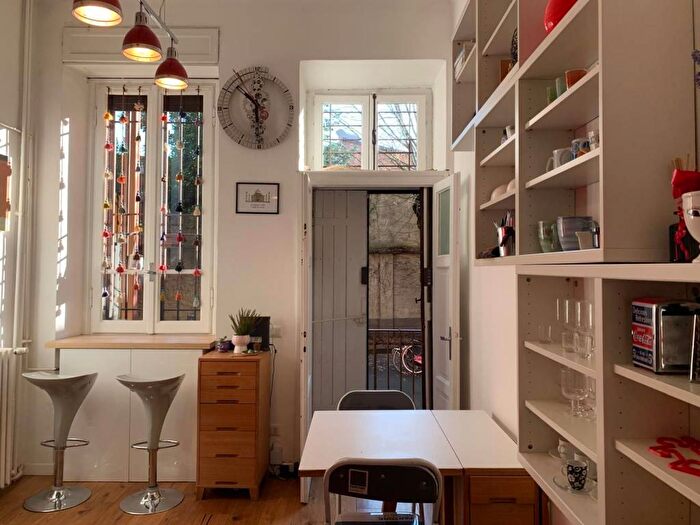 Appartamento bilocale in affitto in Via Giulio Belinzaghi, Farini, Milano