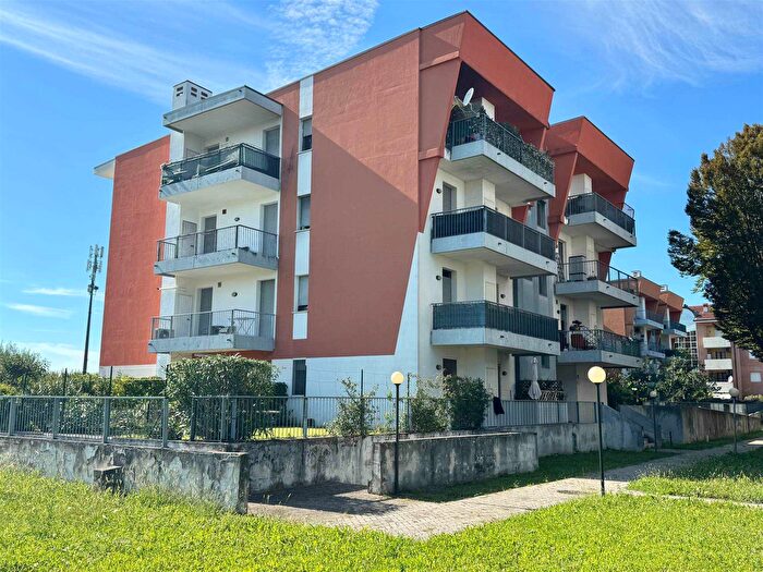 Appartamento bilocale in vendita in Strada di Settecà, Vicenza