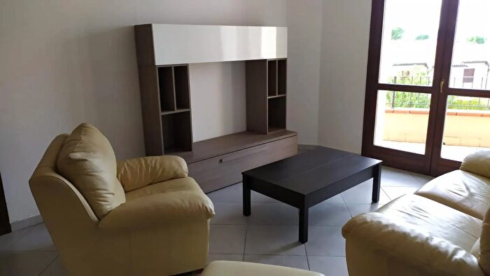 Appartamento con 5 locali in vendita in VFrancesca Castelfranco di Sotto, Castelfranco Di Sotto