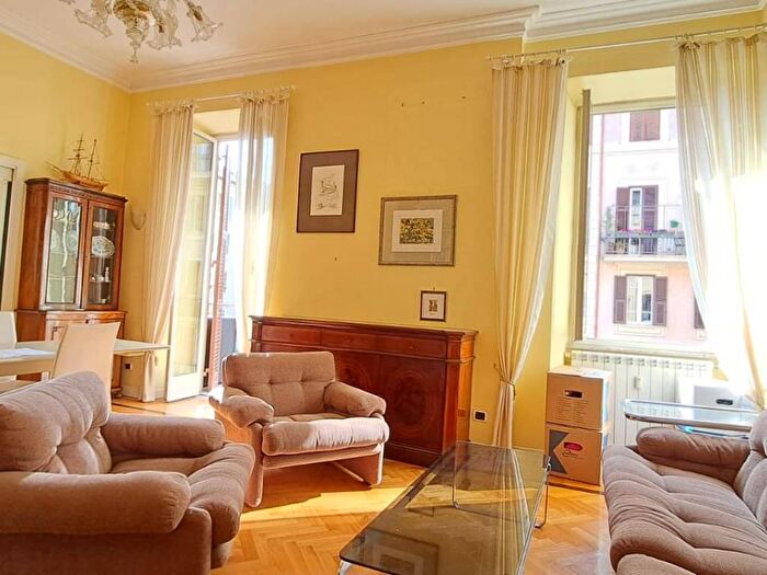 Appartamento trilocale in affitto in Via Sebino, Trieste Coppedè, Roma