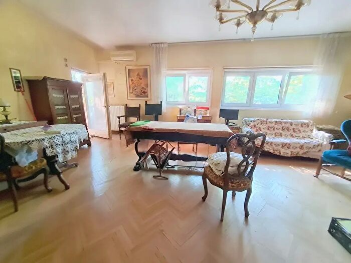 Appartamento con 6 locali in vendita in Via Marco Polo, Padova