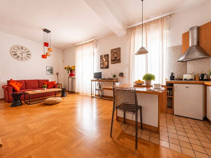 Appartamento bilocale in affitto in Via Volterra, Washington, Milano