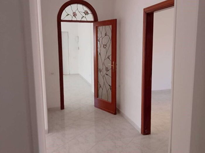 Appartamento trilocale in affitto in Via Dante Alighieri, Aversa