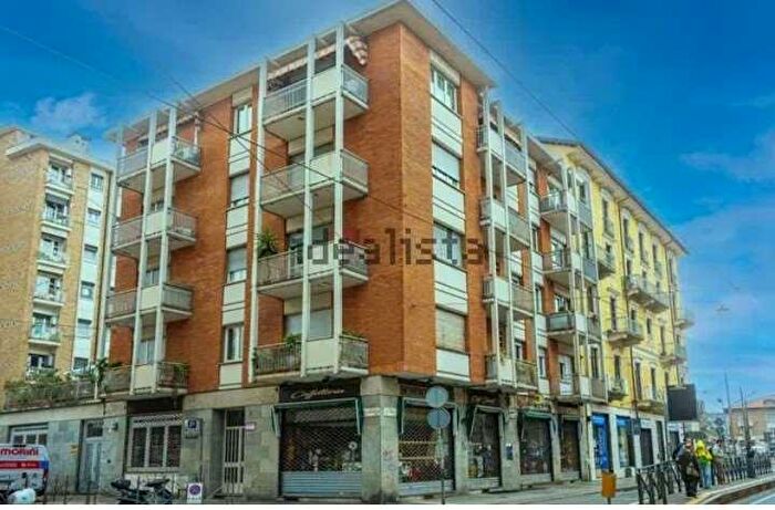 Appartamento quadrilocale in vendita in Via Carlo Boncompagni, Torino