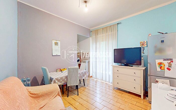 Appartamento bilocale in vendita in Via Lesegno, Torino