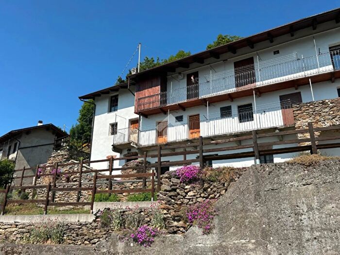 Appartamento trilocale in vendita in Borgata Mollette, Condove