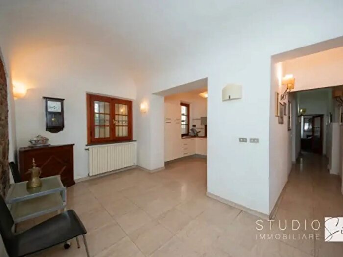 Casa quadrilocale in vendita in Via della Repubblica, Agliana