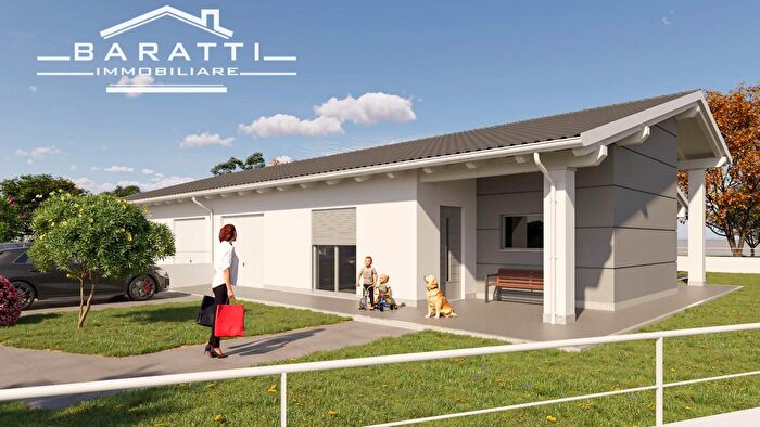 Appartamento con 6 locali in vendita in Suzzara