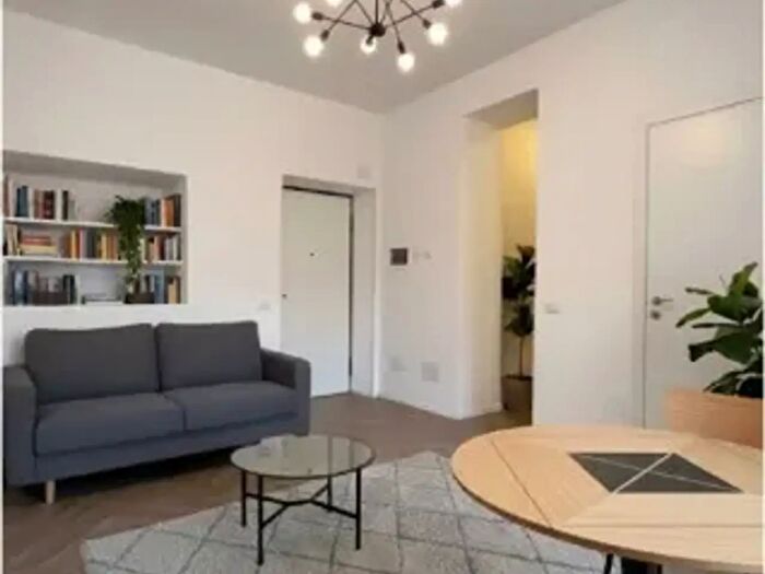 Appartamento trilocale in affitto in Milano