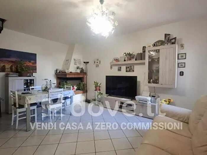Casa quadrilocale in vendita in Via Mesola Snc, Rimini