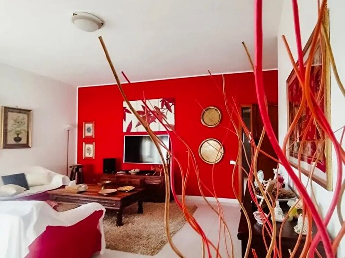Appartamento con 6 locali in vendita in Via Roma, Manduria