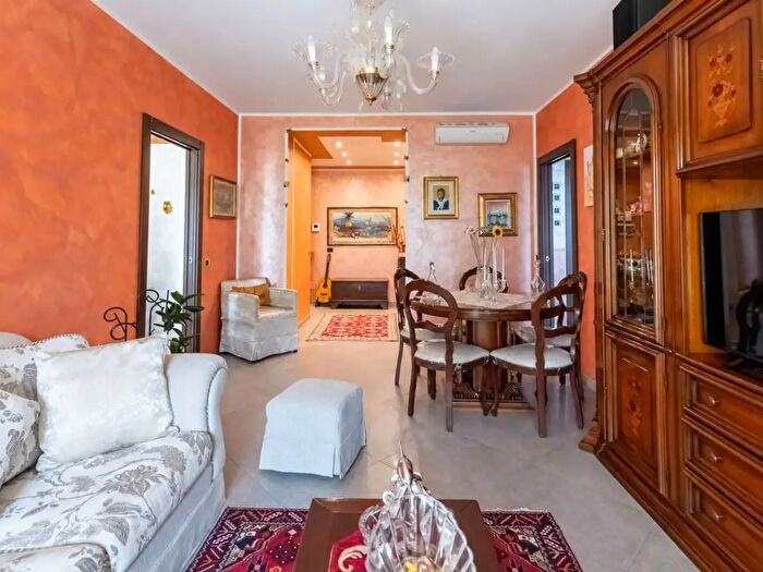 Appartamento trilocale in vendita in Via Paolo Uccello, Pioltello