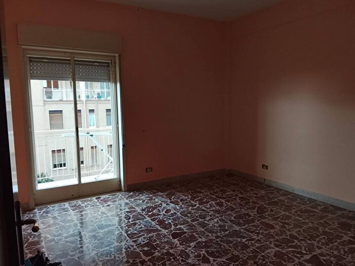 Appartamento quadrilocale in affitto in Via Dante Alighieri, Centro Storico, Agrigento