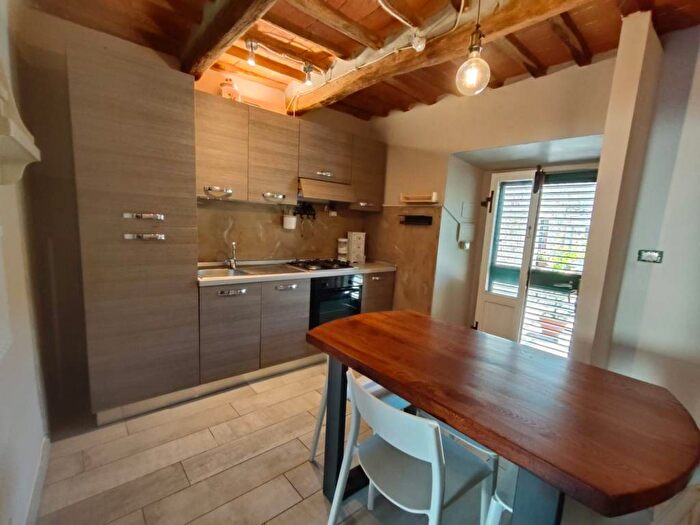 Appartamento trilocale in affitto in Piteccio, Pistoia
