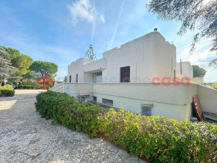 Casa con 10 locali in vendita in Capitolo, Monopoli