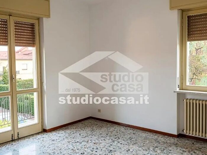 Appartamento trilocale in vendita in Via Campagnola, Bergamo