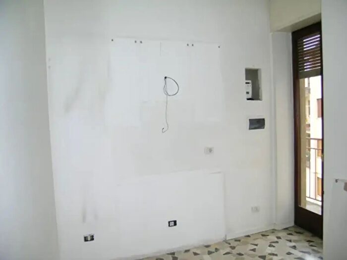 Appartamento trilocale in vendita in Via Mario Greppi, Novara