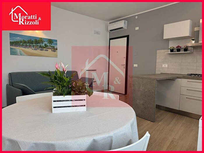 Appartamento bilocale in affitto in Riva Zaccaria Gregori a, Centro, Grado