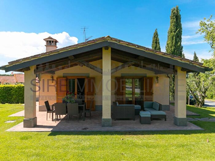 Casa bilocale in affitto in Via della Cecchignola, Cecchignola Giuliano Dalmata, Roma