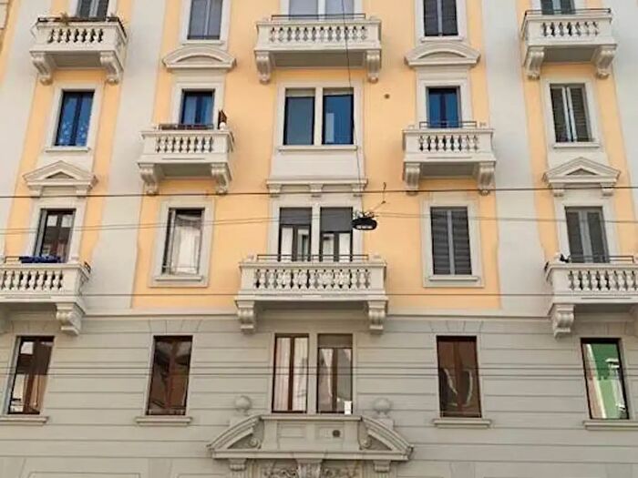 Appartamento bilocale in vendita in Via degli Imbriani, Milano