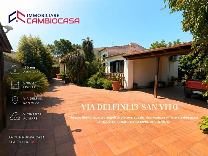 Casa quadrilocale in vendita in Via Delfini, Taranto
