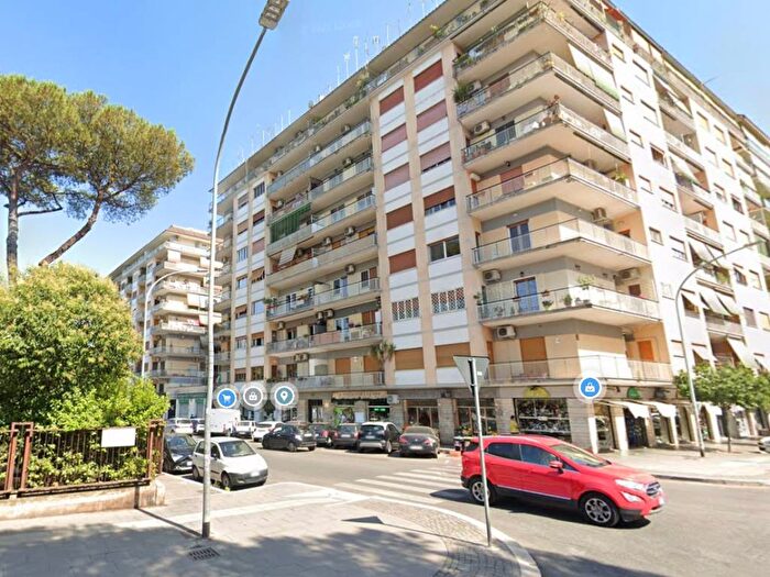 Appartamento trilocale in affitto in Via Monteforte Irpino, Tor de' Schiavi, Roma
