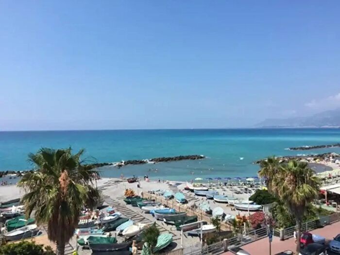 Appartamento bilocale in vendita in Ventimiglia