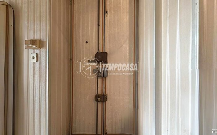 Appartamento quadrilocale in vendita in Via Luigi Capriolo B, Torino