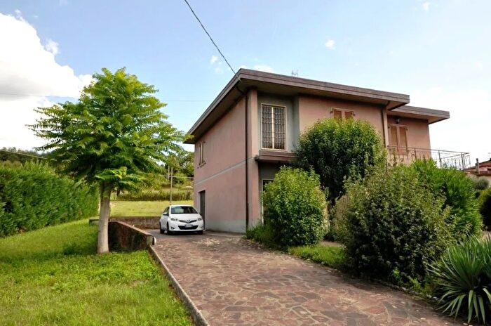 Casa con 5 locali in vendita in Ville, Terranuova Bracciolini