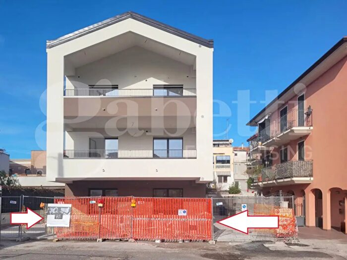 Appartamento con 5 locali in vendita in Via l Settembrini, San Benedetto Del Tronto