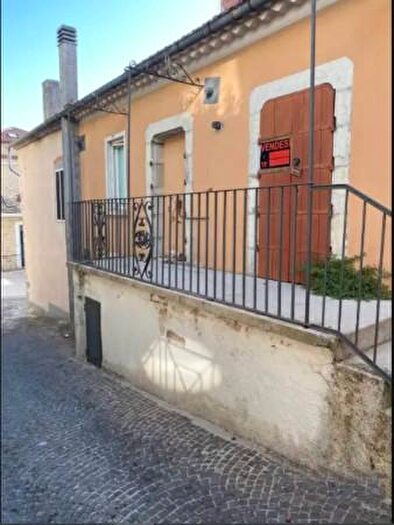 Casa monolocale in vendita in Piazza Umberto I, Greci