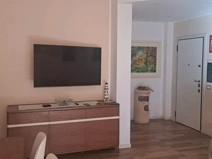 Appartamento con 5 locali in vendita in Via Filippo Marchetti, Roma