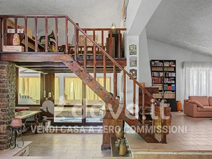 Casa con 5 locali in vendita in Via del Sembolino, Civitella In Val Di Chiana