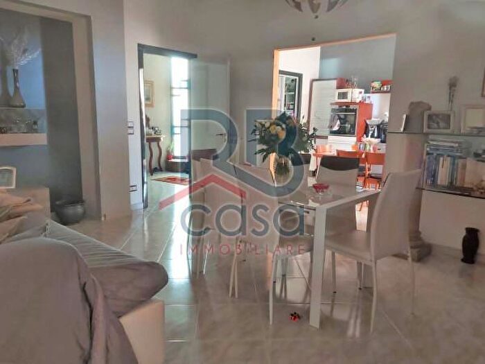 Appartamento con 6 locali in vendita in Via Archimede, Ispica